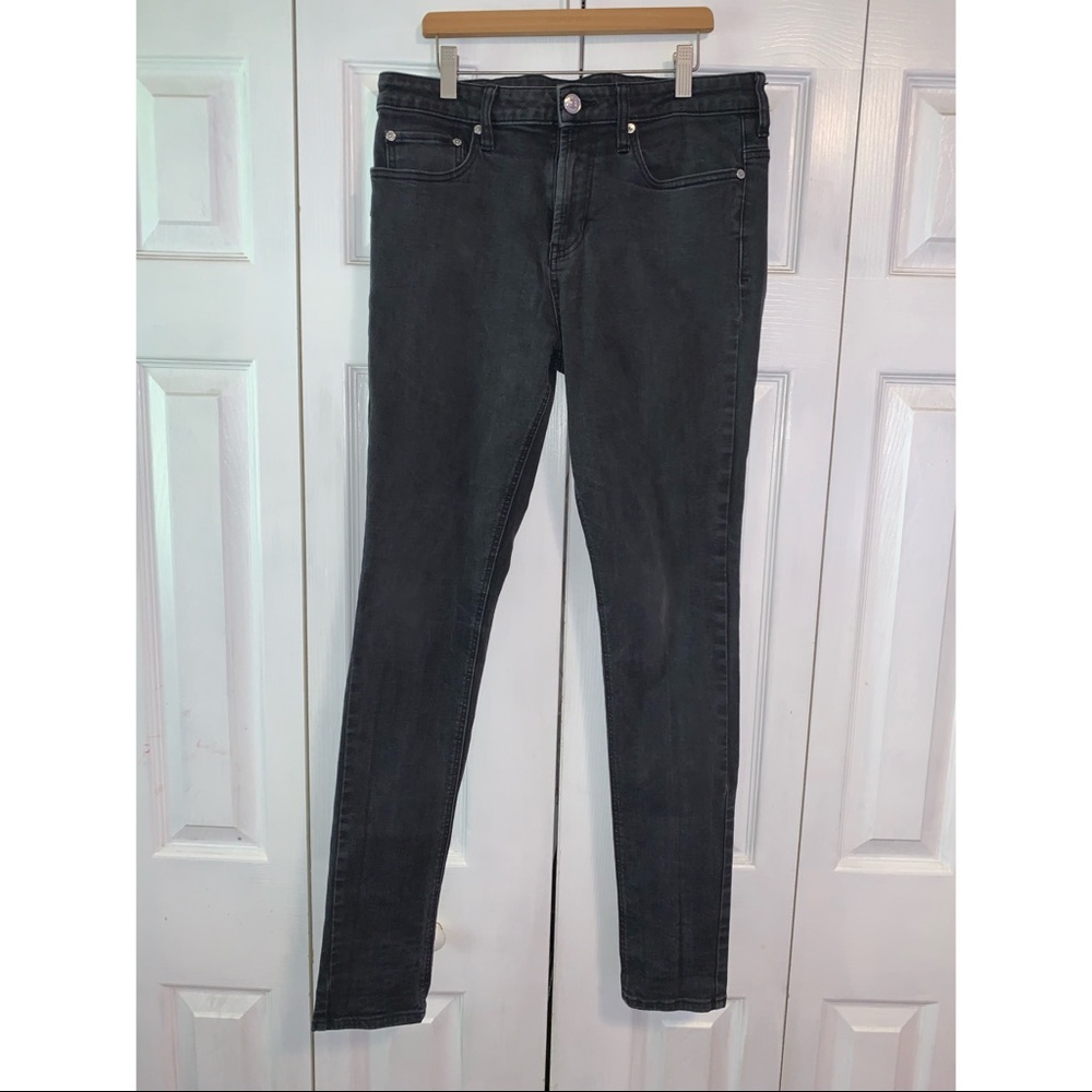 Men’s PacSun Active Stretch, black skinny jeans.